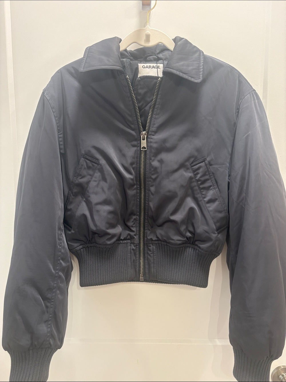 Garage Jacket XXS/XS ( worn once but it has a few marks from heat, photo4,5&6)